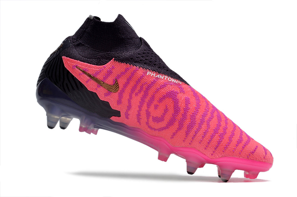 Chuteira Campo Nike Phantom GX DF SG - Trava Fixa Elite + Brindes Exclusivos