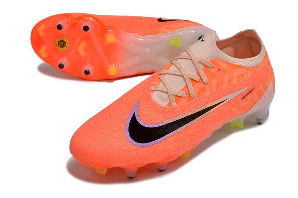 Chuteira Campo Nike Phantom GX DF SG - Trava Fixa Elite + Brindes Exclusivos