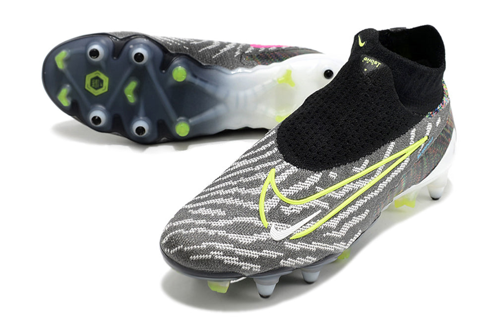 Chuteira Campo Nike Phantom GX DF SG - Trava Fixa Elite + Brindes Exclusivos